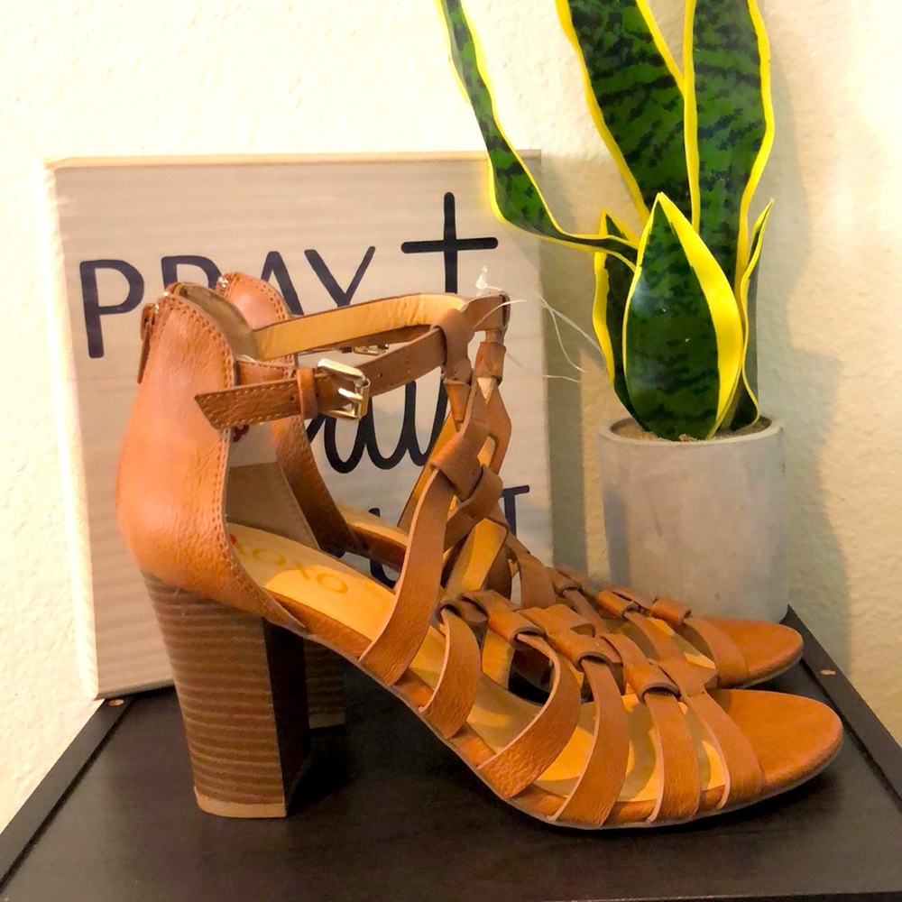 XOXO Woven heels